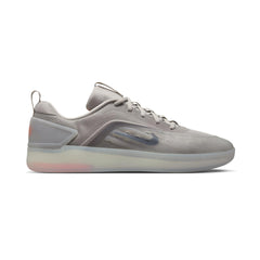 Nike SB Nyjah 4 College Grey Mink Brown Light Silver | Venue