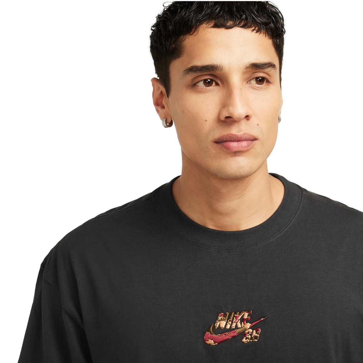 Nike SB Max90 Embroidered Camo Graphic Skate T-Shirt Off Noir-Med Olive - Venue Skateboards