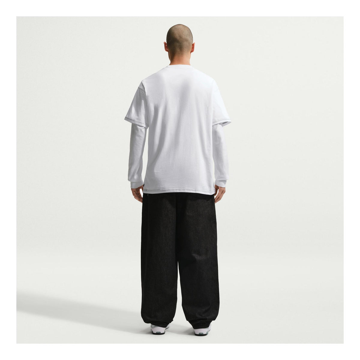 Nike SB Ishod Wair Skate Tee White/Green - Venue Skateboards