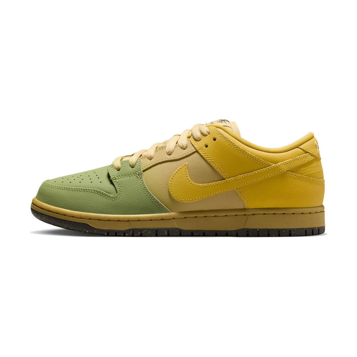 Nike SB Dunk Low Pro Saffron Quartz/Saffron Quartz-Pear - Venue Skateboards