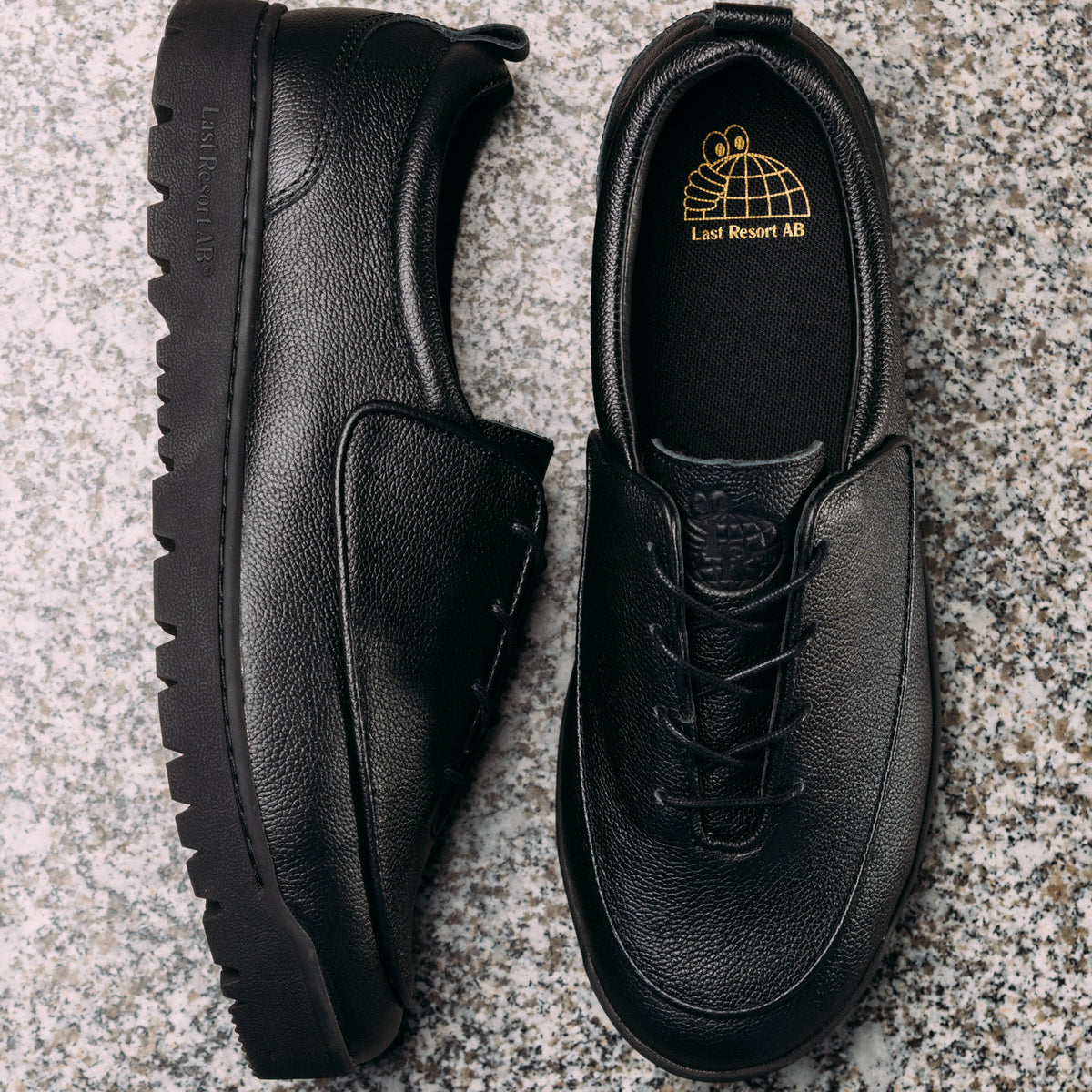 Last Resort GM001 Black/Black - Venue Skateboards