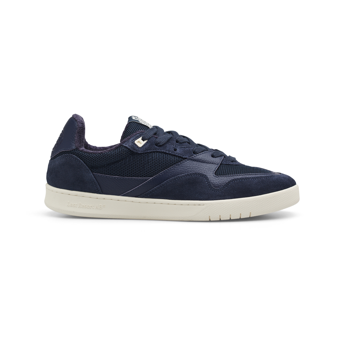 Last Resort CM002 Dark Navy/White - Venue Skateboards